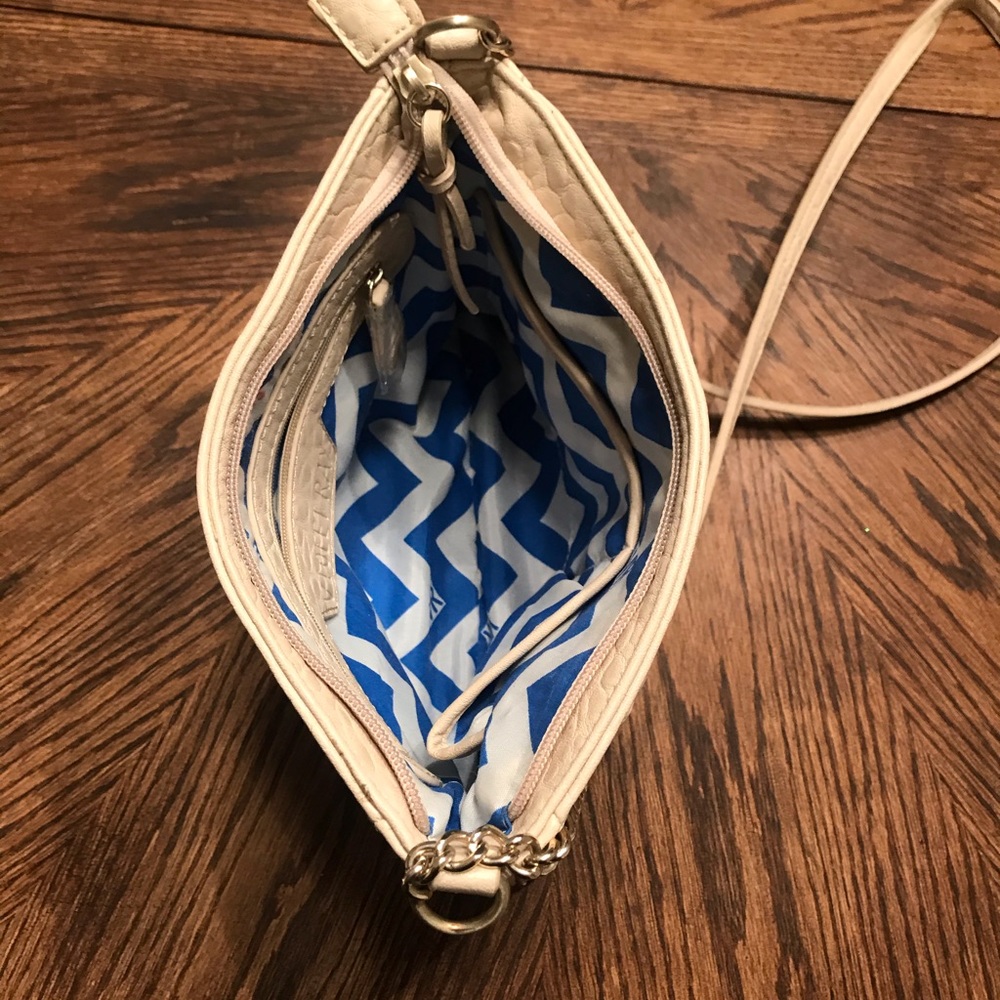 Violet Ray Purse - Picture 6 of 8